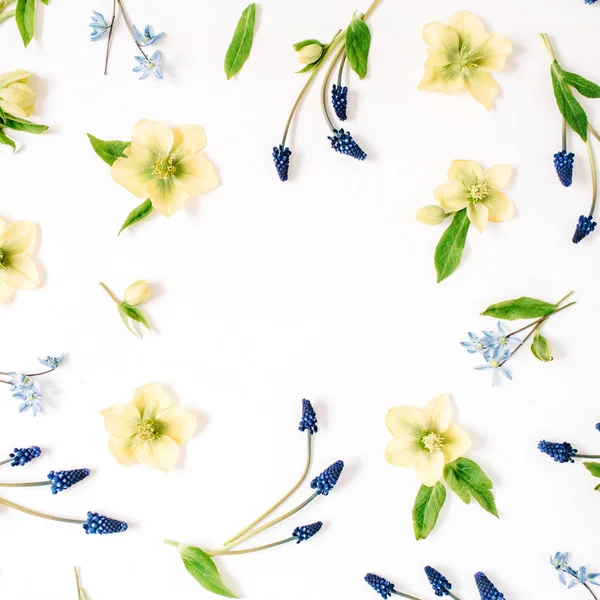 Marco redondo hecho de flores —  Fotos de Stock