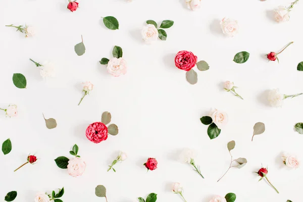 Frame krans gjord av blommor — Stockfoto