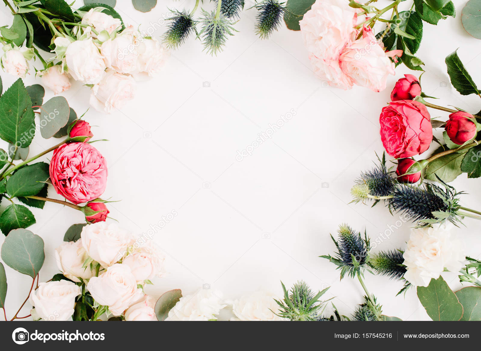 Frame made of fresh flowers Stock Photo by ©maximleshkovich 157545216