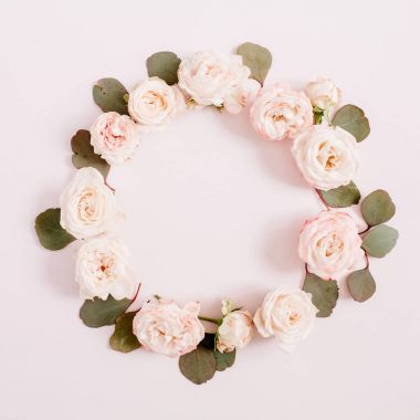 çerçeve taze çiçek yaptı