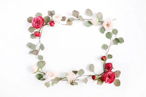 Frame gemaakt van verse bloemen — Stockfoto