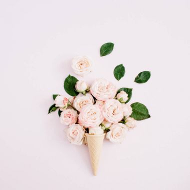 Gözleme koni çiçekli