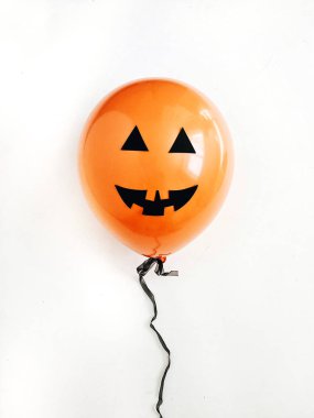 Turuncu halloween balon