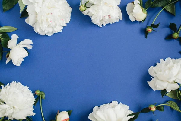 Peony çiçek çelenk çerçeve