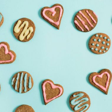 Renkli el yapımı kurabiye