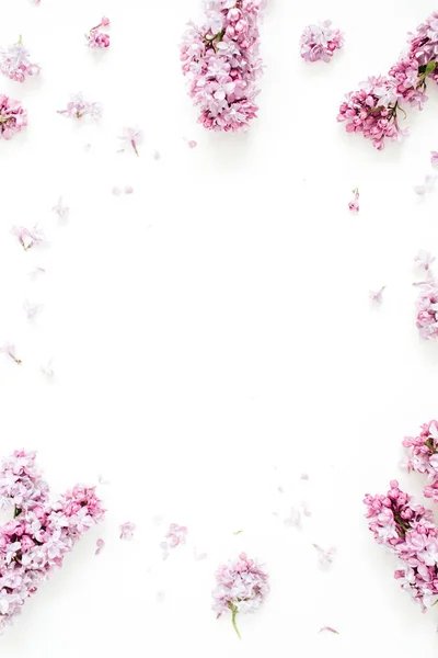 Каркас з бузкових квітів — стокове фото