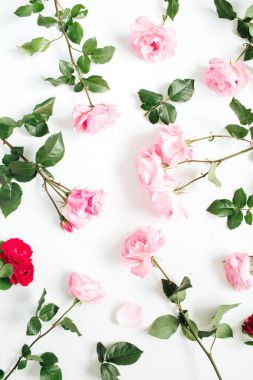 pembe ve kırmızı gül desen yaptı