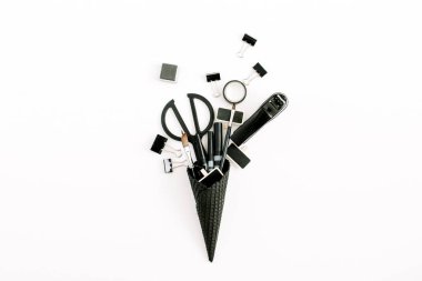 Siyah gözleme koni Ofis Kırtasiye araçları ile