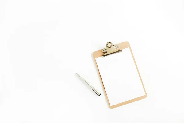 Clipboard and pen on white background — Stock Photo, Image