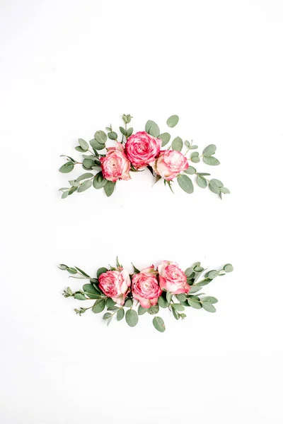 Floral Frame Krans Gemaakt Van Rood Roze Bloemknoppen Witte Achtergrond — Stockfoto