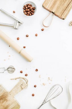 Gıda maddeleri beyaz arka plan üzerinde. Düz yatıyordu, en iyi görünümü.