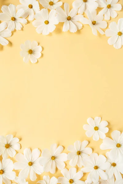 Pale yellow background Stock Photos, Royalty Free Pale yellow background  Images | Depositphotos