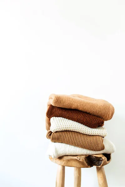 Femei Compoziție Modă Femeie Caldă Iarnă Pulovere Tricotate Din Lână — Fotografie, imagine de stoc