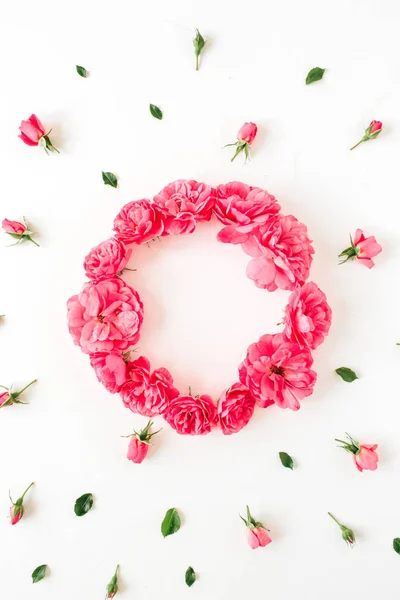 Rosa Blütenknospen Muster Auf Weißem Hintergrund Mit Rundem Kranzrahmen Leere — Stockfoto