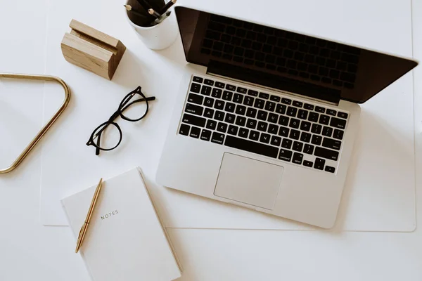 Home Office Desk Workspace Laptop Notebook Glasses White Table Flat — Stock Photo, Image