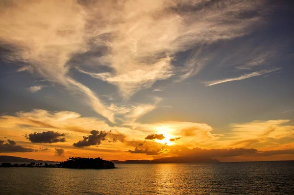 Kuşadası, Türkiye'nin günbatımı