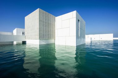 Abu Dhabi, Birleşik Arap Emirlikleri, 30-Kasım-2017: Louvre Abu Dhabi, Abu Dabi yeni bir dönüm noktası