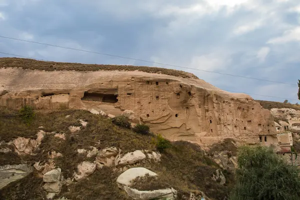 Turysta Górach Cappadocia — Zdjęcie stockowe