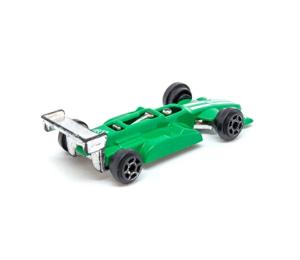 Foto do carro modelo de brinquedo verde isolado no fundo branco — Fotografia de Stock