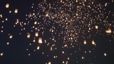 Sky lantern Festivali (yee peng lanna) Chaing Mai, Tayland