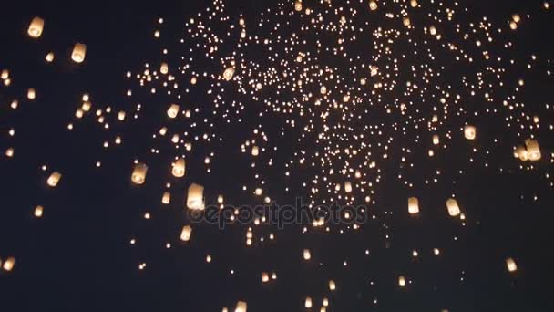 Sky lantern festival (yee peng lanna) en Chaing Mai, Tailandia — Vídeos de Stock