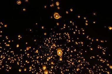 Sky lantern festival(yee peng lanna)in Chaing Mai, Thailand clipart