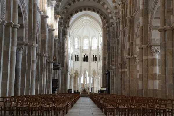 Eglise Basilique Sainte-Marie-Madeleine de Vezelay à Vezelay — Photo