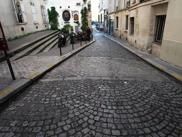 Resterna av romerska rampart Paris på Rue de la Colombe — Stockfoto
