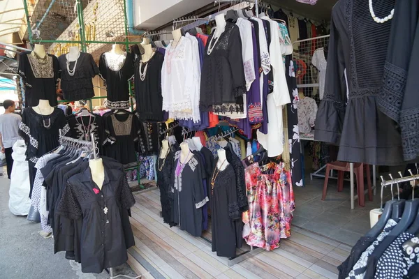 Chiang Mai, Thailand-Novemnber 14, 2016: Black occupied clothing stores in Thailand during mourning period — стоковое фото