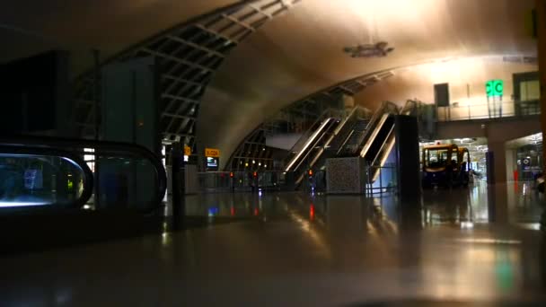 Aeroporto Internazionale di Suvarnabhumi — Video Stock