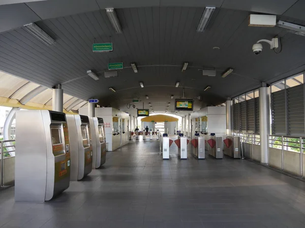 BRT Sathon Bahnhof — Stockfoto