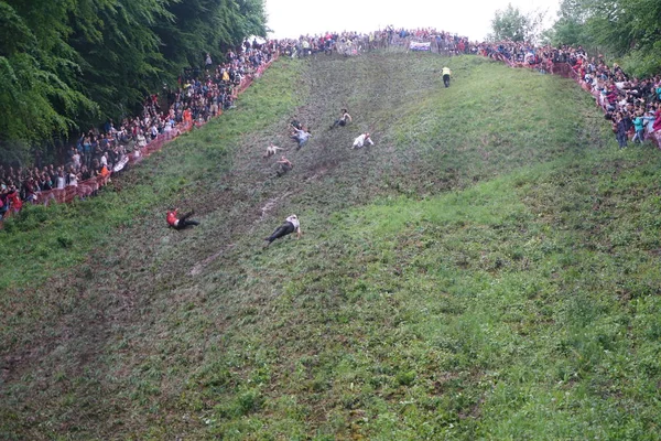 Cooper's hill Cheese Rolling Race 2017 — Stock Photo, Image