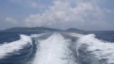 Manta Ray izlerken alanında Ishigaki Adası, Okinawa doğru cruise