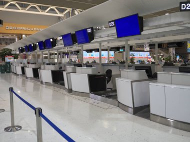 Narita, Japonya-Eylül 17, 2017: Narita Havaalanı Terminal 2 sabahın erken saatlerinde