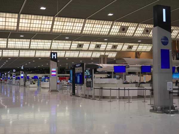 Narita Japan December 2017 Narita Airport Terminal Very Quiet 9Pm — стоковое фото