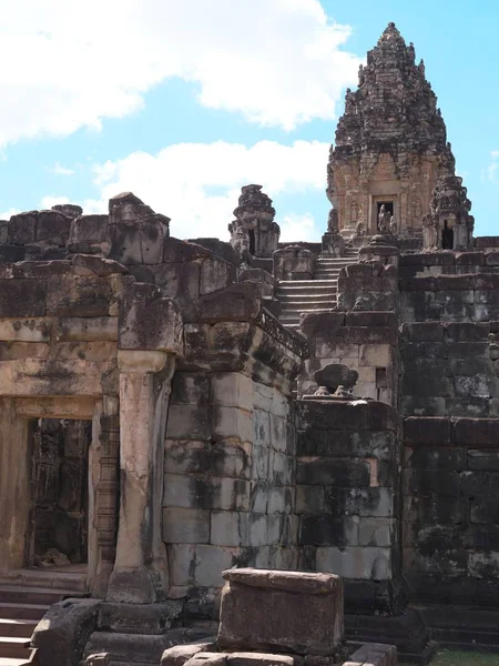 Siem Reap Diciembre 2017 Bakong Primera Montaña Del Templo Piedra —  Fotos de Stock