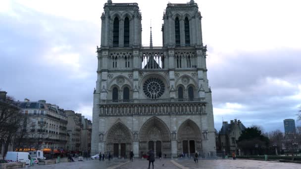 Paris França Janeiro 2018 Graças Chuveiro Chuva Sombra Notre Dame — Vídeo de Stock