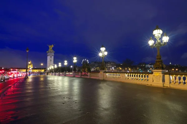 París Francia Enero 2018 Escena Nocturna Del Pont Alexandre Iii —  Fotos de Stock