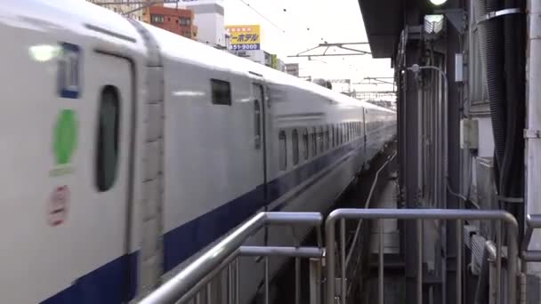 日本爱知 112018 时间流逝 新干线或日本子弹火车抵达名古屋站 — 图库视频影像