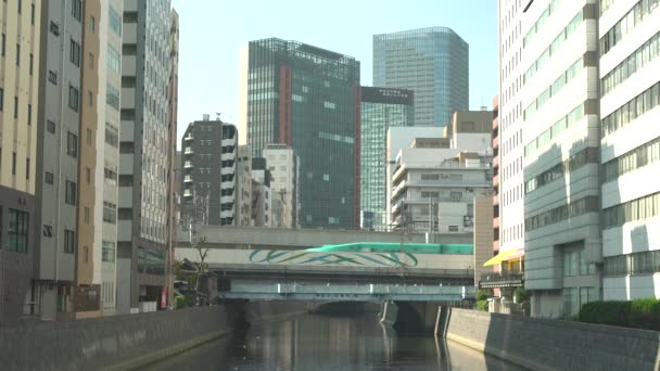 Tóquio Japão Novembro 2019 Rio Kanda Fluindo Sul Estação Akihabara — Vídeo de Stock