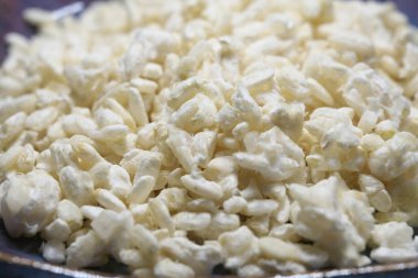 Tokyo, Japonya-3 Kasım 2019: Malt pilavı veya Kome kouji 'ye yakın çekim. Sake 'nin ana bileşeni.. 