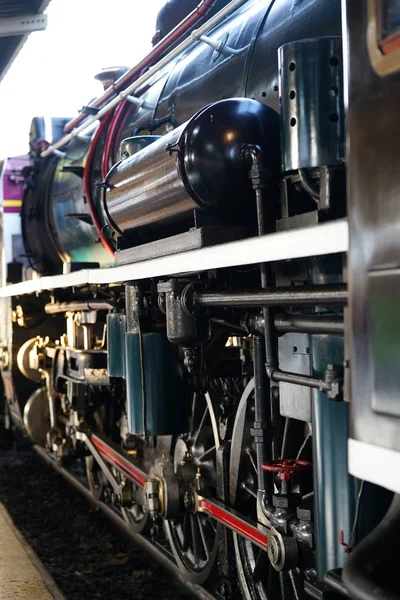 Bangkok Thailand December 2019 Stuurwielen Koppelstangen Een Stoomlocomotief Gemaakt Japan — Stockfoto