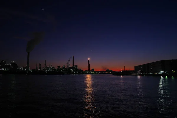 Kanagawa Giappone Dicembre 2019 Pila Brillamenti Osservata Dal Canale Tokyo — Foto Stock