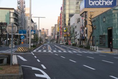 Aichi, Japonya-14 Ocak 2020: Nagoya 'da Nishiki Caddesi