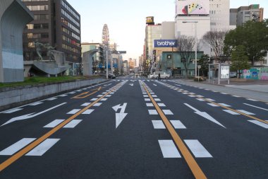 Aichi, Japonya-14 Ocak 2020: Nagoya 'da Nishiki Caddesi