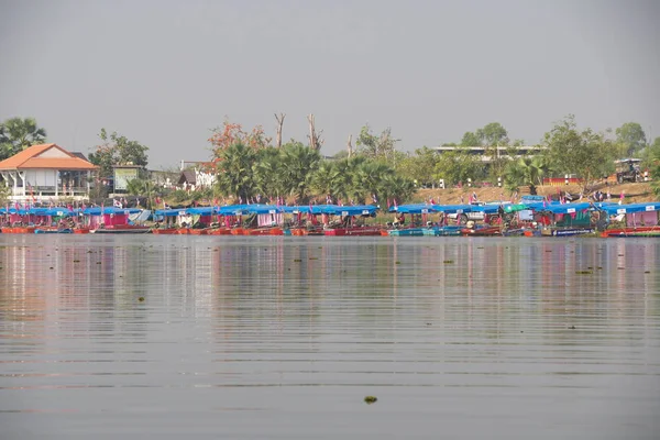 Удон Тани Таиланд Января 2020 Года Лодка Пирс Озере Красный — стоковое фото