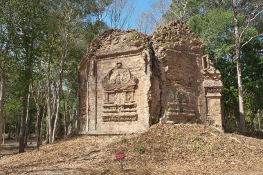 Kampong Thom, Cambodia-January 25, 2020: Flying palace relief on the wall of Sambor Prei Kuk or Prasat Yeah Puon S10 in Kampong Thom, Cambodia