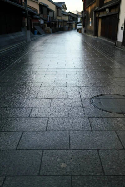 Kyoto Japan February 2020 Vacant Wet Hanamikoji Street Gion Kyoto — Stock Photo, Image