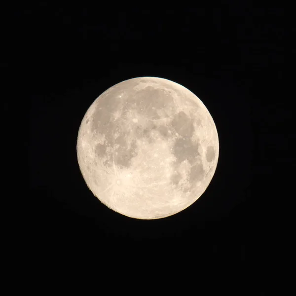 Tóquio Japão Abril 2020 Superlua Maior Lua Cheia 2020 Observada — Fotografia de Stock