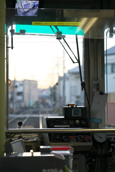日本京都 2020年2月24日 从Keifuku电气铁路或Randen的驾驶台或驾驶舱窗口看京城的晨景 — 图库照片